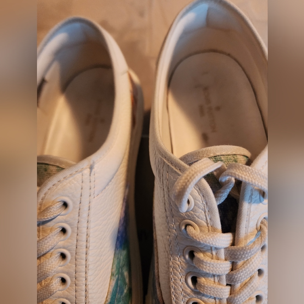 LV men's sneakers sz 9 - Picture 2 of 7